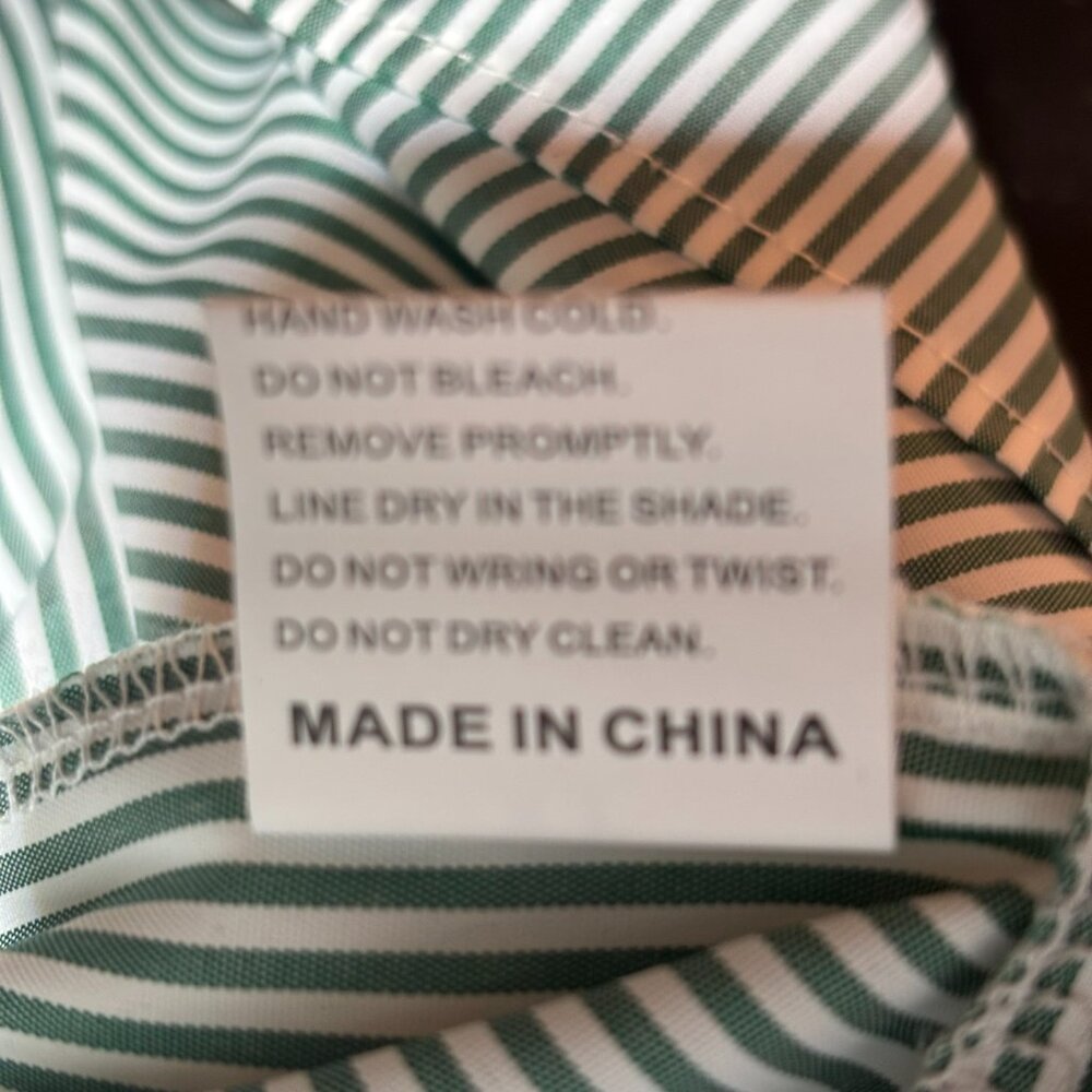 NWOT Sleeveless Green White Tunic V-Neck Striped Top - Picture 9 of 9